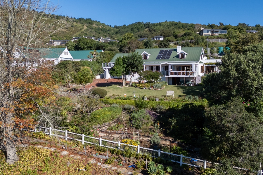 4 Bedroom Property for Sale in Belvidere Estate Western Cape